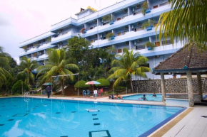 Гостиница Pelangi Hotel & Resort  Танджунгпинанг